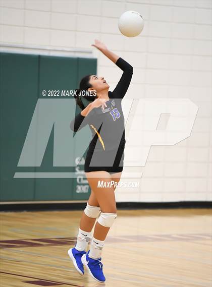 Thumbnail 1 in Phoenix Country Day vs. Horizon Honors (AIA 2A Semifinal) photogallery.