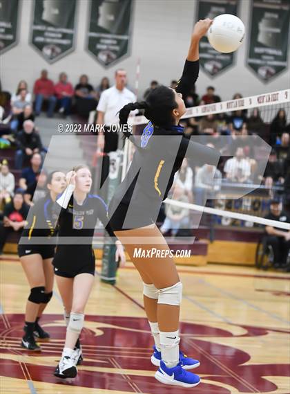 Thumbnail 1 in Phoenix Country Day vs. Horizon Honors (AIA 2A Semifinal) photogallery.