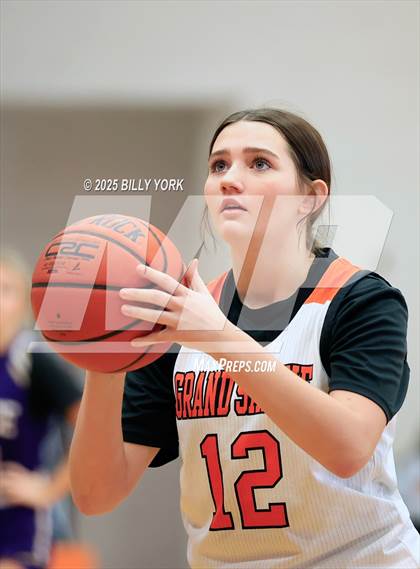 Thumbnail 2 in Grand Saline vs Eustace photogallery.
