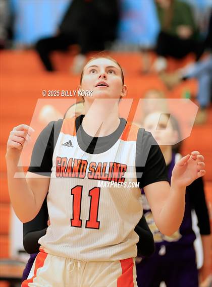 Thumbnail 3 in Grand Saline vs Eustace photogallery.