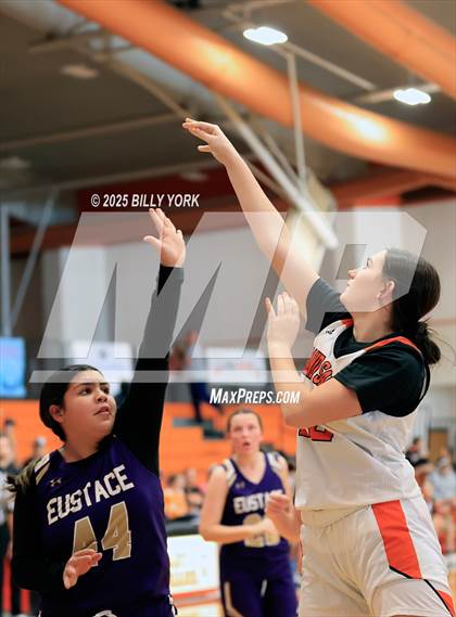Thumbnail 2 in Grand Saline vs Eustace photogallery.