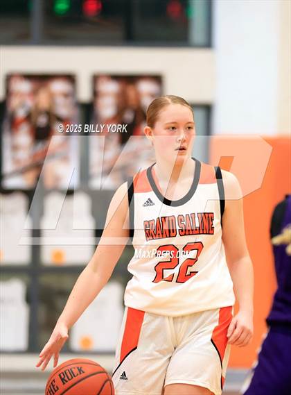 Thumbnail 2 in Grand Saline vs Eustace photogallery.