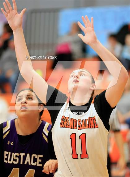Thumbnail 3 in Grand Saline vs Eustace photogallery.