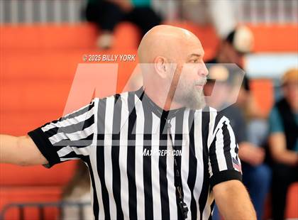 Thumbnail 1 in Grand Saline vs Eustace photogallery.