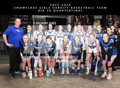 Thumbnail 3 in Chinle vs. Snowflake (AIA 3A Quarterfinal) photogallery.