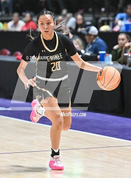 Thumbnail 3 in Chinle vs. Snowflake (AIA 3A Quarterfinal) photogallery.