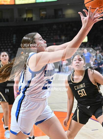 Thumbnail 3 in Chinle vs. Snowflake (AIA 3A Quarterfinal) photogallery.