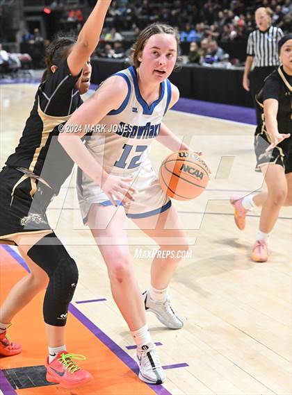 Thumbnail 3 in Chinle vs. Snowflake (AIA 3A Quarterfinal) photogallery.