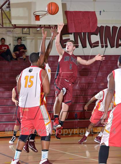 Thumbnail 1 in Rio Vista @ Encina Prep photogallery.