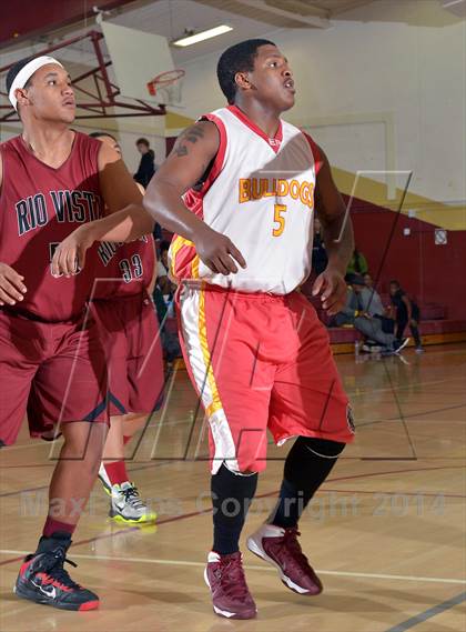 Thumbnail 3 in Rio Vista @ Encina Prep photogallery.