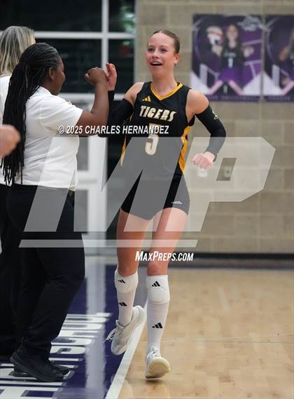 Thumbnail 3 in Gateway College Preparatory vs. Sealy (UIL 4A D2 Volleyball Area Playoff) photogallery.