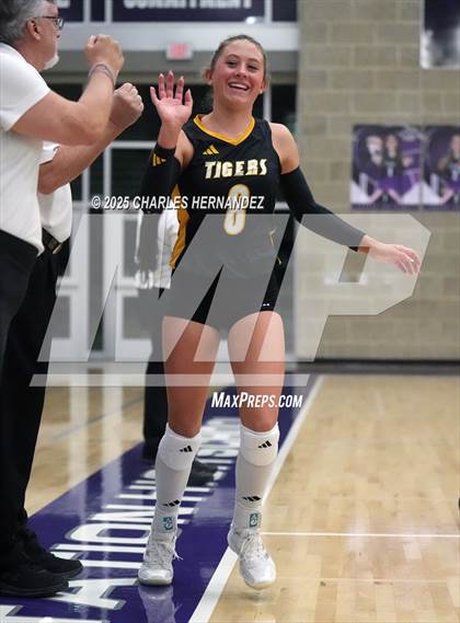 Thumbnail 3 in Gateway College Preparatory vs. Sealy (UIL 4A D2 Volleyball Area Playoff) photogallery.