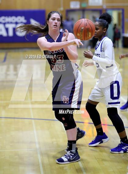 Thumbnail 3 in Union Mine @ Oakland (CIF NorCal D3 Final) photogallery.