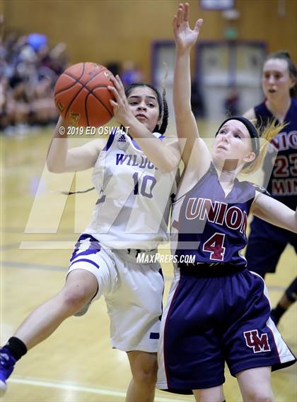 Thumbnail 3 in Union Mine @ Oakland (CIF NorCal D3 Final) photogallery.
