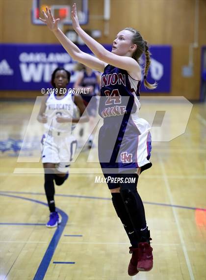 Thumbnail 1 in Union Mine @ Oakland (CIF NorCal D3 Final) photogallery.