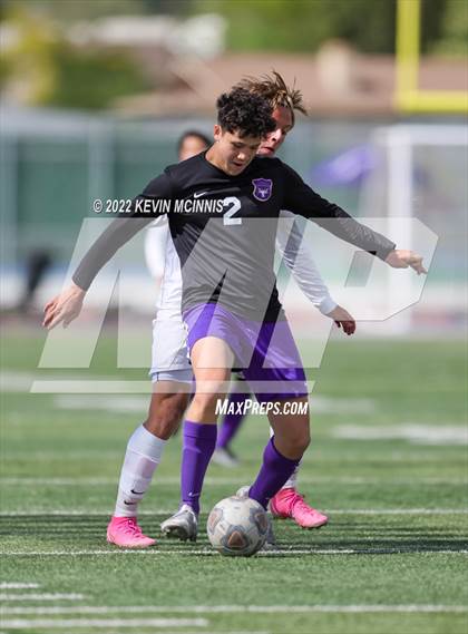 Thumbnail 1 in Salem Hills vs. Lehi (UHSAA 5A Quarter Final Round) photogallery.