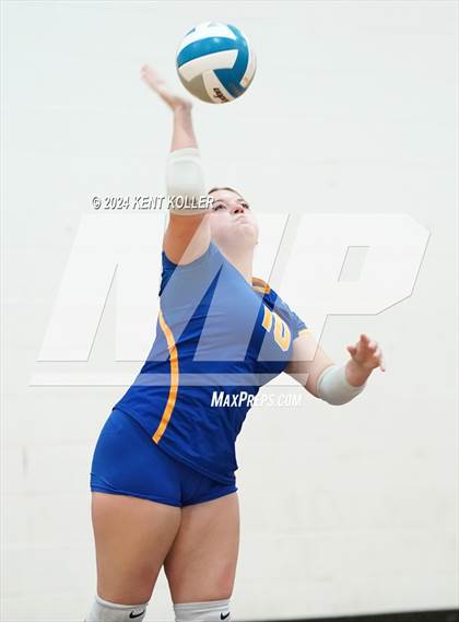 Thumbnail 1 in Midland vs. Clarenceville (Our Lady Of The Lakes Invite) photogallery.
