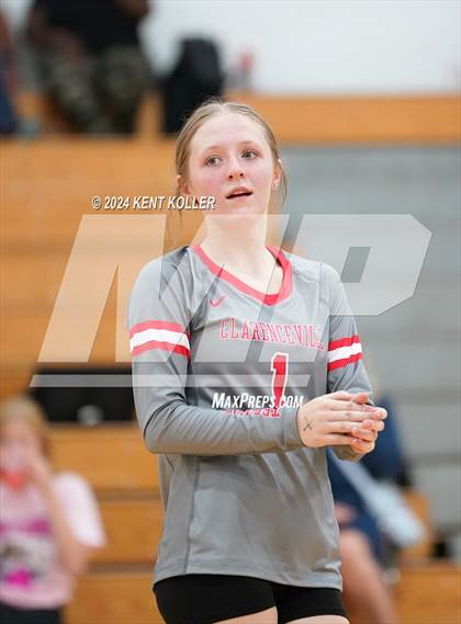 Thumbnail 3 in Midland vs. Clarenceville (Our Lady Of The Lakes Invite) photogallery.