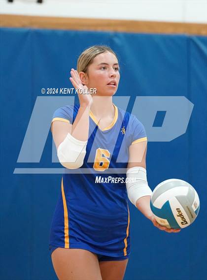 Thumbnail 3 in Midland vs. Clarenceville (Our Lady Of The Lakes Invite) photogallery.