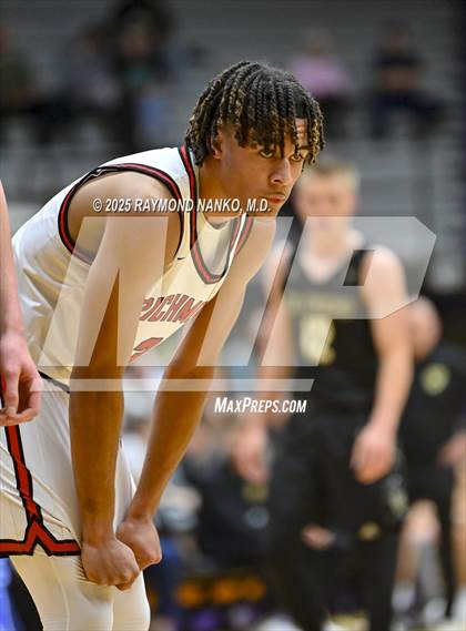 Thumbnail 1 in Mt. Vernon vs. Richmond (IHSAA 4A Section 9 First Round)  photogallery.