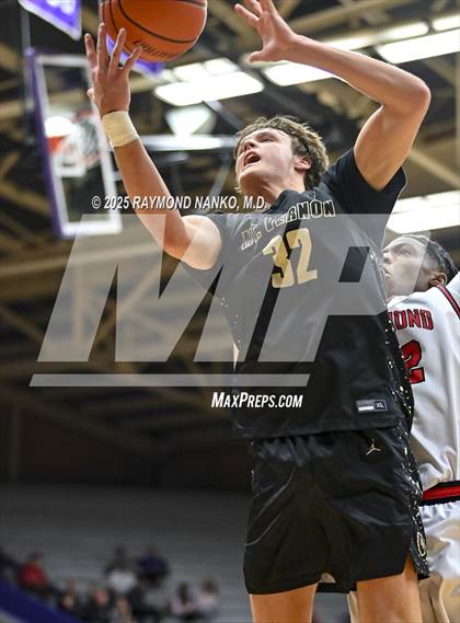 Thumbnail 1 in Mt. Vernon vs. Richmond (IHSAA 4A Section 9 First Round)  photogallery.
