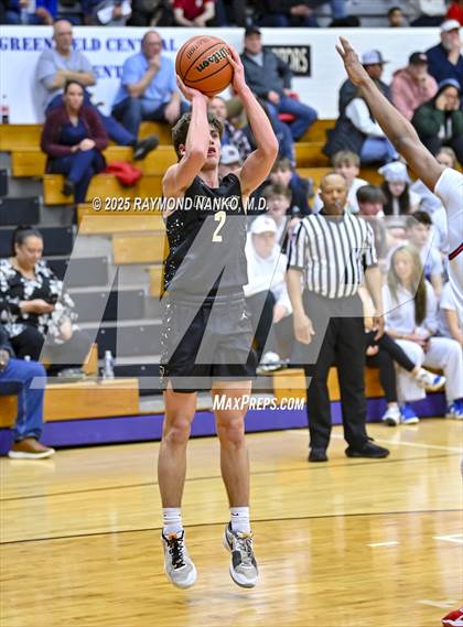 Thumbnail 1 in Mt. Vernon vs. Richmond (IHSAA 4A Section 9 First Round)  photogallery.