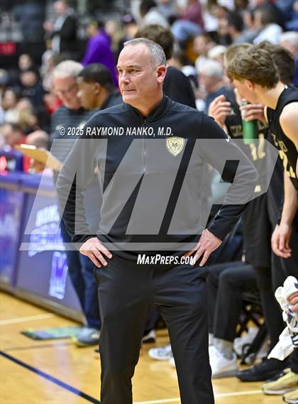 Thumbnail 3 in Mt. Vernon vs. Richmond (IHSAA 4A Section 9 First Round)  photogallery.