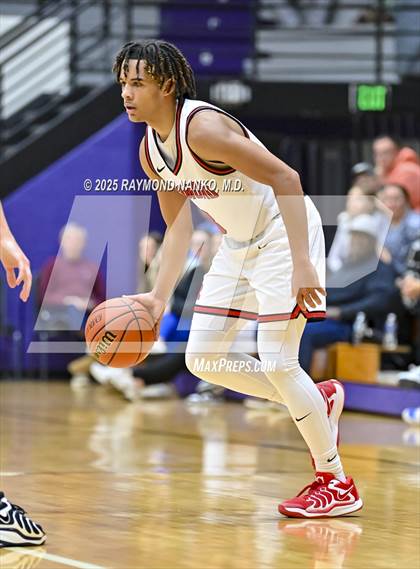 Thumbnail 1 in Mt. Vernon vs. Richmond (IHSAA 4A Section 9 First Round)  photogallery.