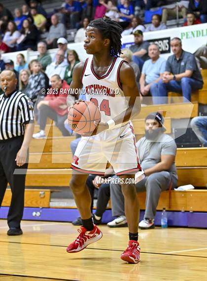 Thumbnail 3 in Mt. Vernon vs. Richmond (IHSAA 4A Section 9 First Round)  photogallery.