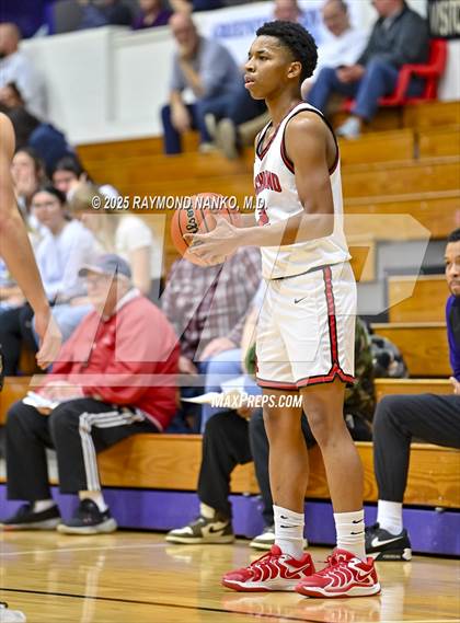 Thumbnail 3 in Mt. Vernon vs. Richmond (IHSAA 4A Section 9 First Round)  photogallery.