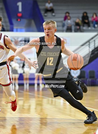 Thumbnail 1 in Mt. Vernon vs. Richmond (IHSAA 4A Section 9 First Round)  photogallery.