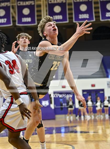 Thumbnail 3 in Mt. Vernon vs. Richmond (IHSAA 4A Section 9 First Round)  photogallery.