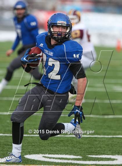 Thumbnail 2 in Longmont vs Windsor (CHSAA 4A Semifinal) photogallery.