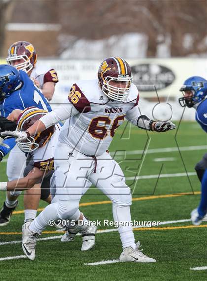 Thumbnail 2 in Longmont vs Windsor (CHSAA 4A Semifinal) photogallery.