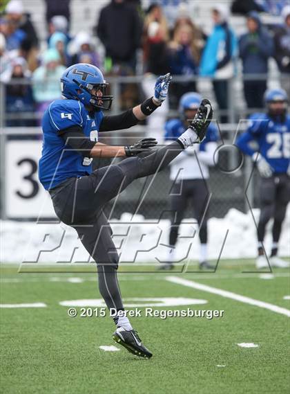 Thumbnail 2 in Longmont vs Windsor (CHSAA 4A Semifinal) photogallery.