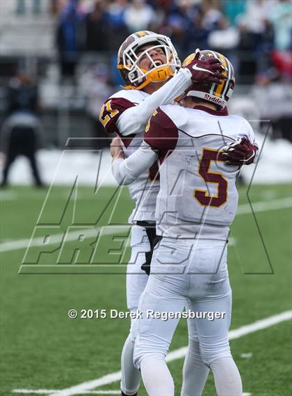 Thumbnail 3 in Longmont vs Windsor (CHSAA 4A Semifinal) photogallery.