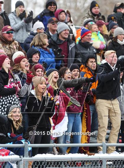 Thumbnail 3 in Longmont vs Windsor (CHSAA 4A Semifinal) photogallery.