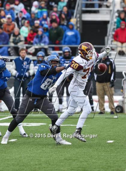 Thumbnail 1 in Longmont vs Windsor (CHSAA 4A Semifinal) photogallery.