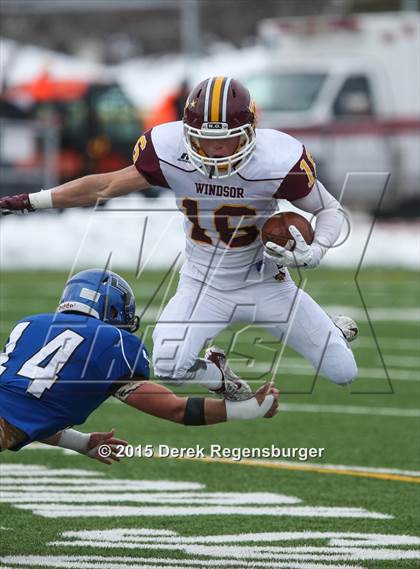 Thumbnail 1 in Longmont vs Windsor (CHSAA 4A Semifinal) photogallery.