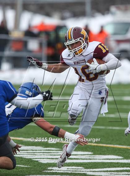 Thumbnail 3 in Longmont vs Windsor (CHSAA 4A Semifinal) photogallery.