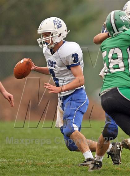Thumbnail 3 in East Catholic @ Northwest Catholic photogallery.