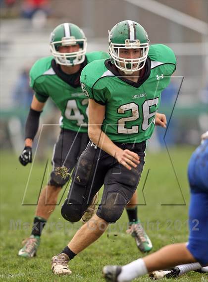 Thumbnail 3 in East Catholic @ Northwest Catholic photogallery.