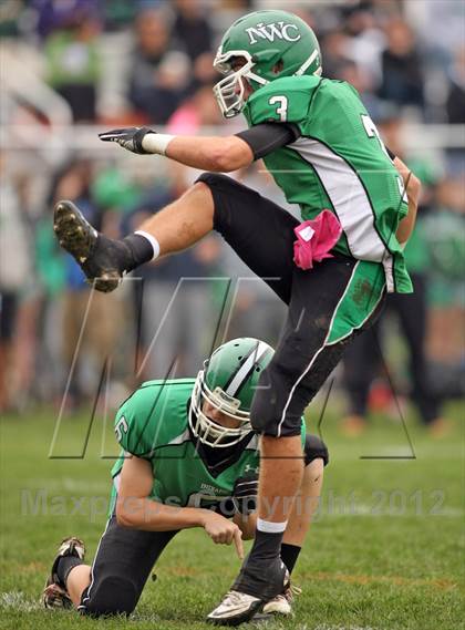 Thumbnail 1 in East Catholic @ Northwest Catholic photogallery.