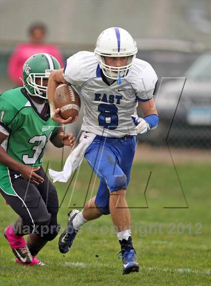 Thumbnail 2 in East Catholic @ Northwest Catholic photogallery.