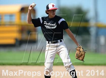 Thumbnail 2 in Coginchaug Regional @ Portland photogallery.