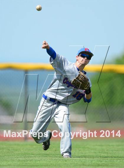 Thumbnail 2 in Coginchaug Regional @ Portland photogallery.