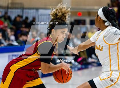 Thumbnail 2 in Bishop Ireton vs. Bishop McNamara (WCAC Final) photogallery.