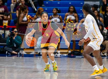 Thumbnail 3 in Bishop Ireton vs. Bishop McNamara (WCAC Final) photogallery.