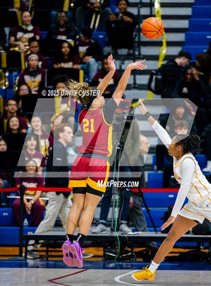 Thumbnail 2 in Bishop Ireton vs. Bishop McNamara (WCAC Final) photogallery.