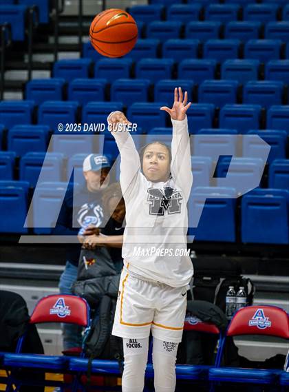 Thumbnail 1 in Bishop Ireton vs. Bishop McNamara (WCAC Final) photogallery.